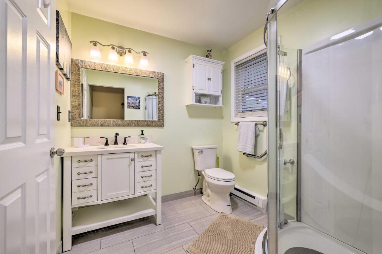 Spacious Tobyhanna Home With Lake Access And Fire Pit! Екстериор снимка